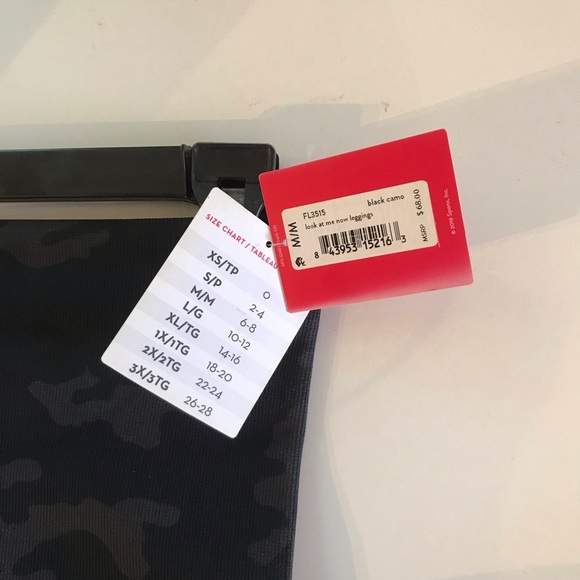 SPANX FL3515 Black camo leggings size:M - Picture 3 of 3